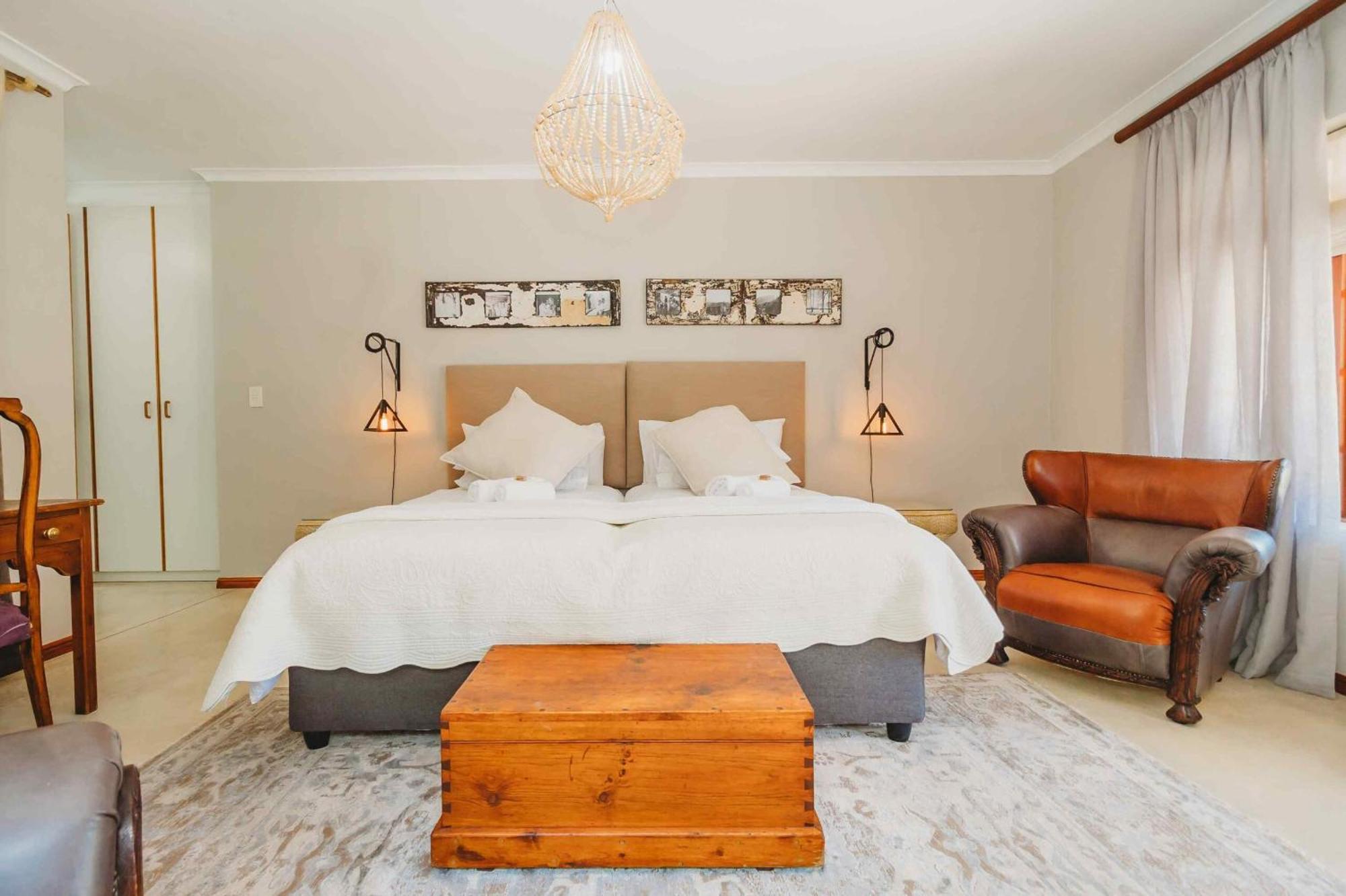 Atello Guesthouse จอร์จ ภายนอก รูปภาพ